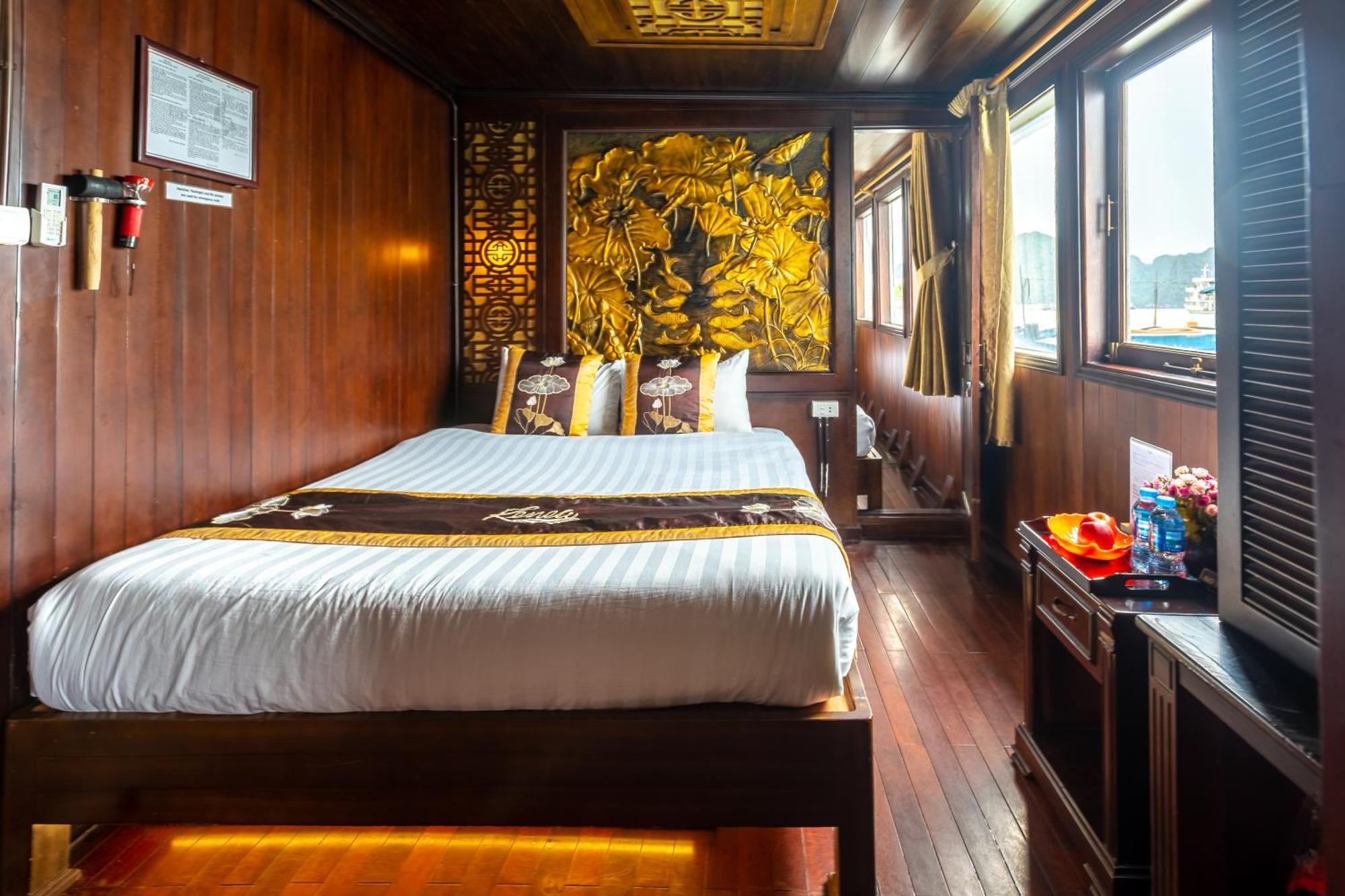 Renea Cruises Halong Hotell Ha Long Exteriör bild
