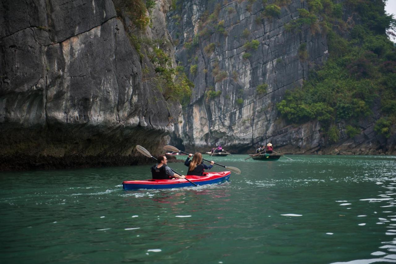 Renea Cruises Halong Hotell Ha Long Exteriör bild